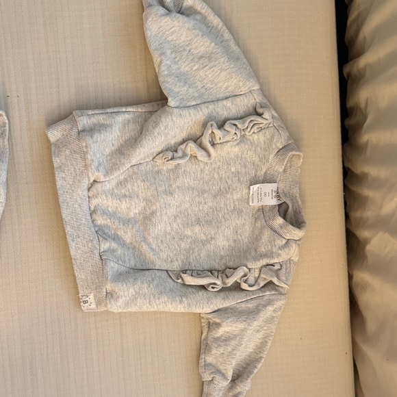 H&M Light Gray Ruffle Sweatshirt - Picture 2 of 5